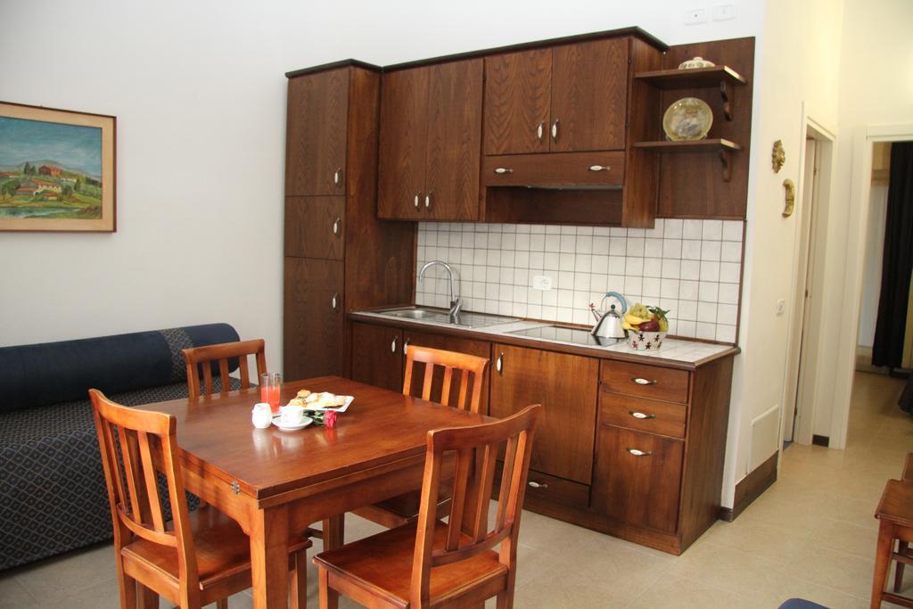 Residence I Due Pini 마리나디그로세토 객실 사진