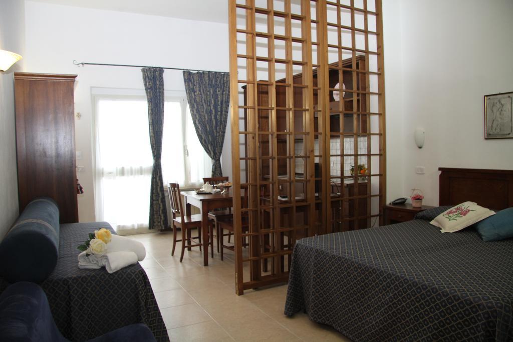 Residence I Due Pini 마리나디그로세토 외부 사진